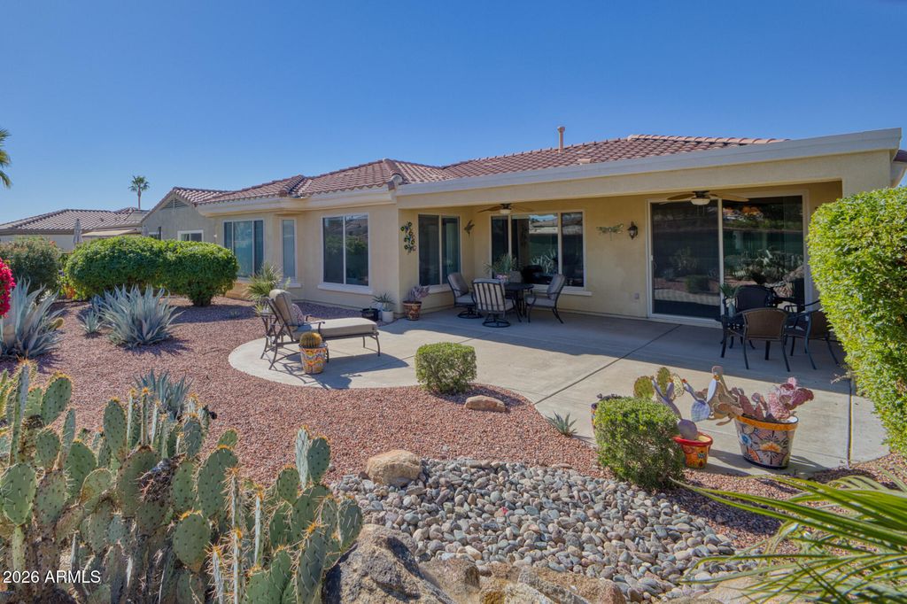 Image 31 of property listing at 22517 N MONTECITO Avenue, Sun City West, AZ 85375