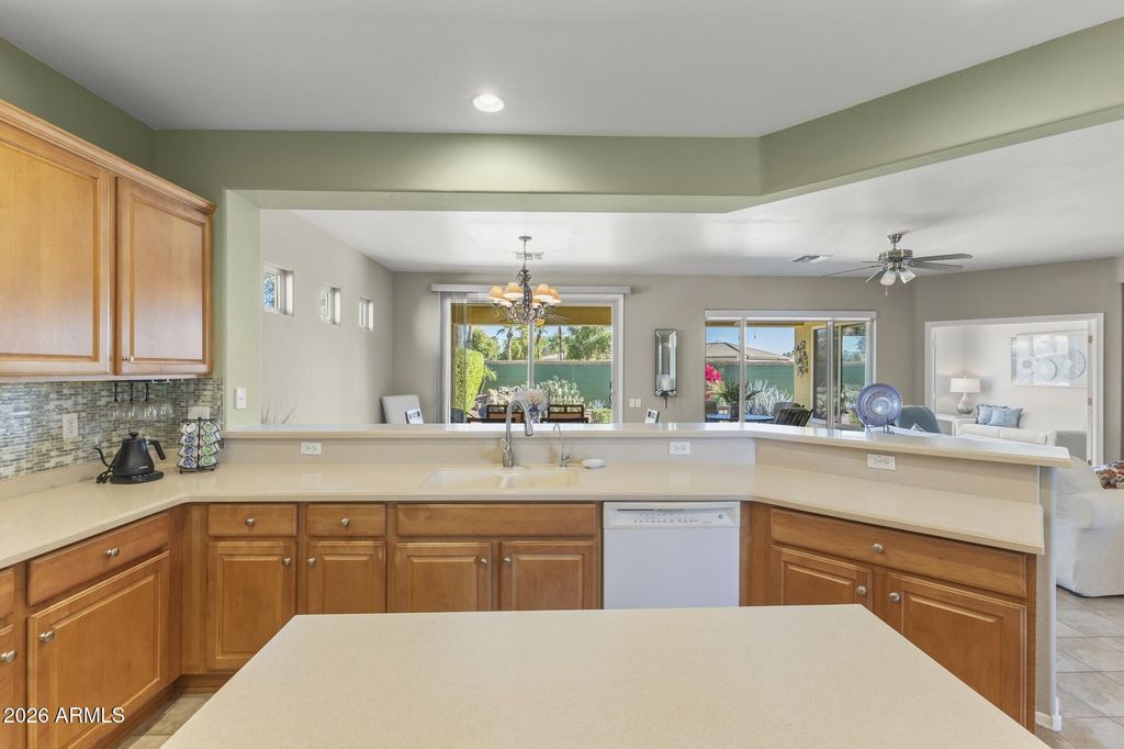 Image 4 of property listing at 22517 N MONTECITO Avenue, Sun City West, AZ 85375