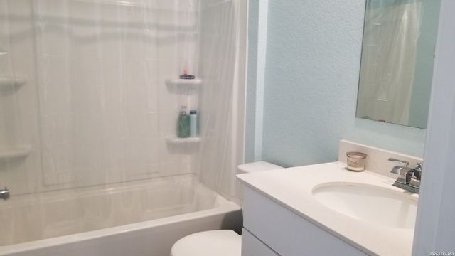 4044 Sun Meadow, Seguin, TX 78155