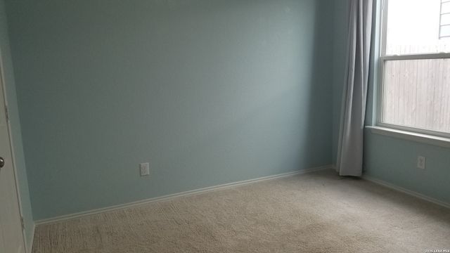 4044 Sun Meadow, Seguin, TX 78155