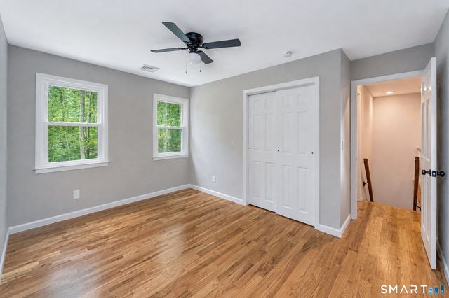 10 Leopard Drive, Newtown, CT 06482