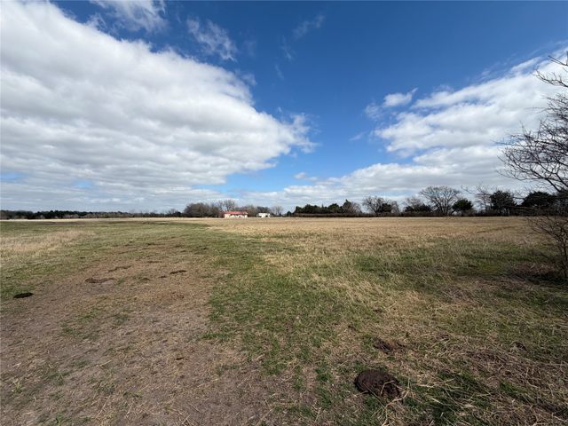 5793 County Road 4062, Scurry, TX 75158