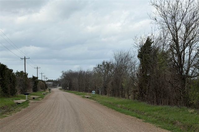 5793 County Road 4062, Scurry, TX 75158