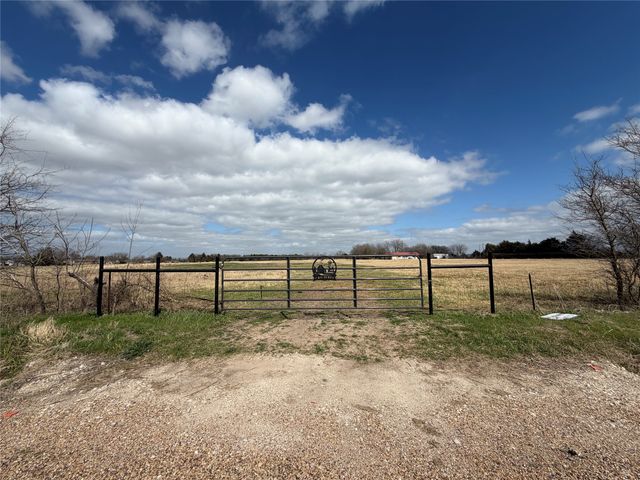 5793 County Road 4062, Scurry, TX 75158