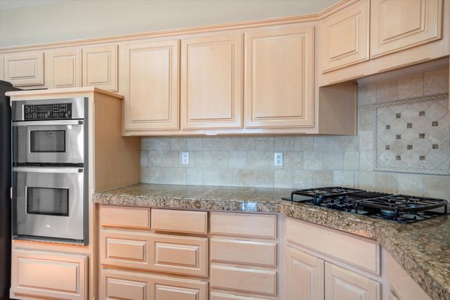 1420 Gros Ventre Drive NE, Rio Rancho, NM 87144