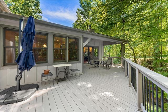 600 Point Road, Westminster, SC 29693