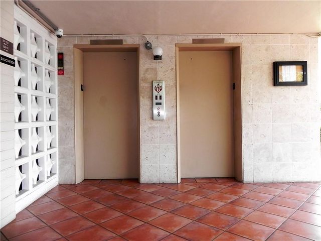 4650 Washington Street 207, Hollywood, FL 33021