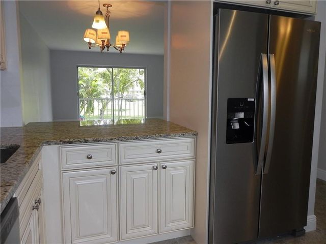 4650 Washington Street 207, Hollywood, FL 33021