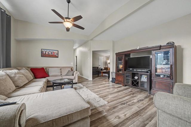 13890 Shake Ridge Rd, Sutter Creek, CA 95685