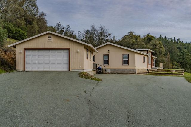 13890 Shake Ridge Rd, Sutter Creek, CA 95685