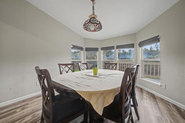 13890 Shake Ridge Rd, Sutter Creek, CA 95685