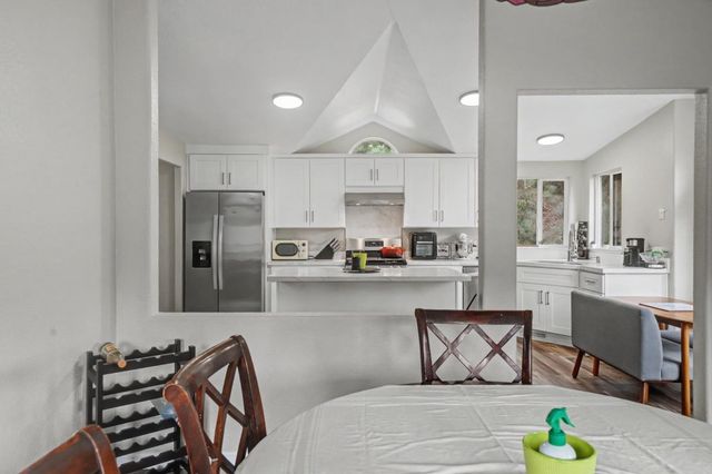 13890 Shake Ridge Rd, Sutter Creek, CA 95685