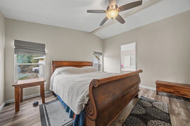 13890 Shake Ridge Rd, Sutter Creek, CA 95685