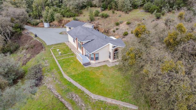 13890 Shake Ridge Rd, Sutter Creek, CA 95685