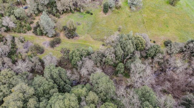 13890 Shake Ridge Rd, Sutter Creek, CA 95685