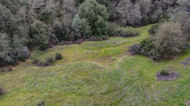 13890 Shake Ridge Rd, Sutter Creek, CA 95685