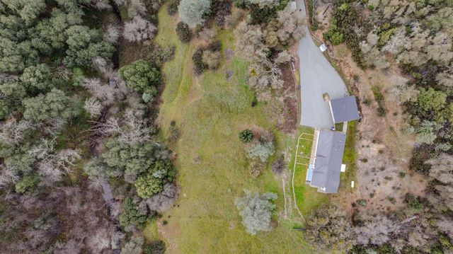 13890 Shake Ridge Rd, Sutter Creek, CA 95685