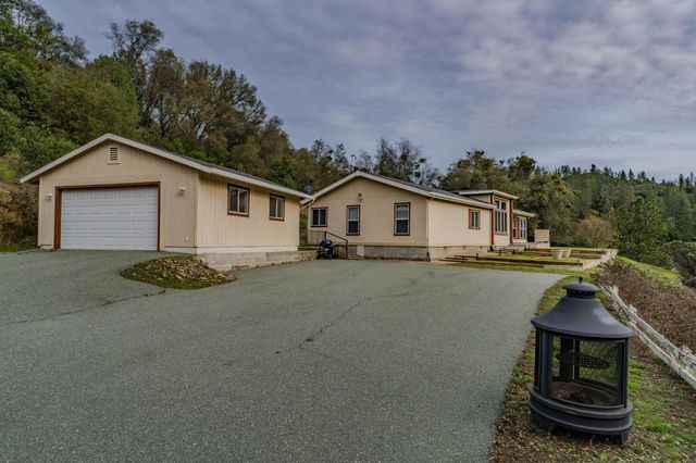 13890 Shake Ridge Rd, Sutter Creek, CA 95685