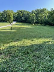 4050 Cantebury DR, Culleoka, TN 38451