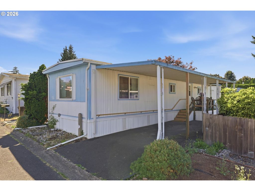 21100 Ne SANDY Blvd 114, Fairview, OR 97024