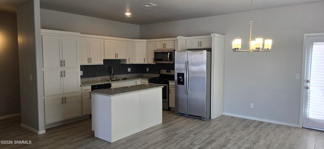 3956 Santa Sophia Road, Las Cruces, NM 88012