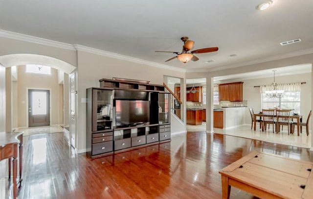 303 N Elder Grove Drive, Pearland, TX 77584