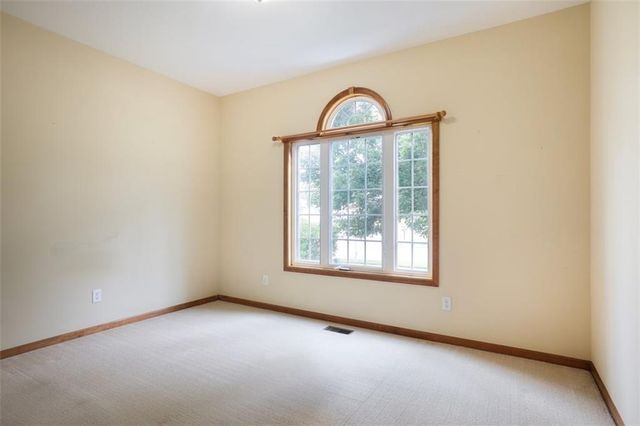 4308 NE 73rd Street, Kansas City, MO 64119