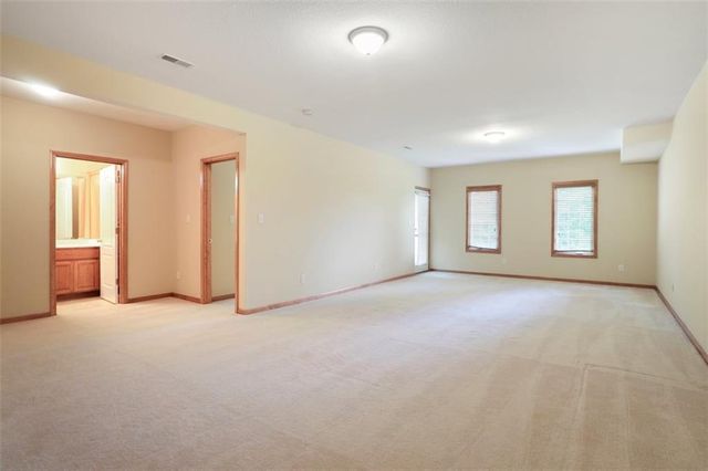 4308 NE 73rd Street, Kansas City, MO 64119