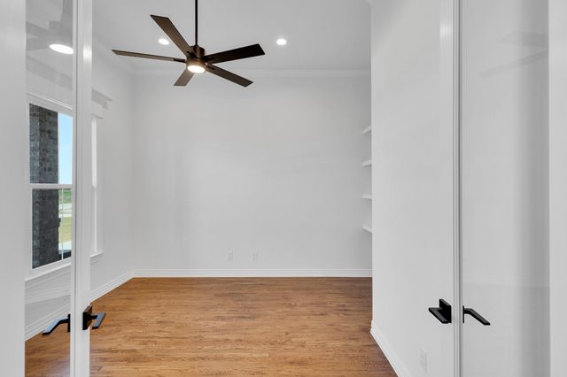 6411 Cedar Elm Road, Midlothian, TX 76065