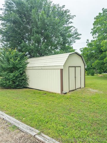 7611 Dickson, Dickson, OK 73401