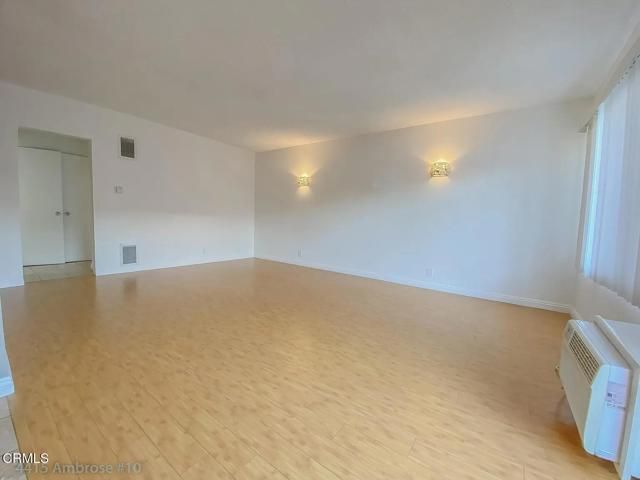 4415 Ambrose Avenue 10, Los Angeles, CA 90027