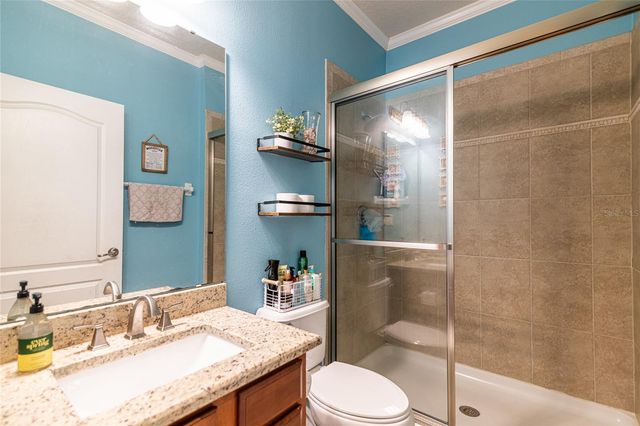 2808 WINGLEWOOD CIRCLE, Lutz, FL 33558