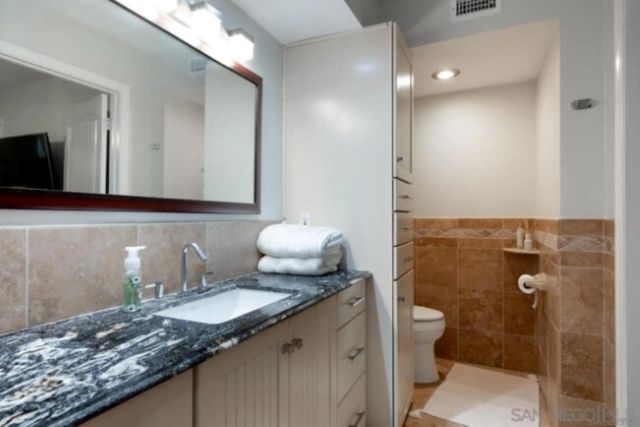1470 Evergreen, San Diego, CA 92106