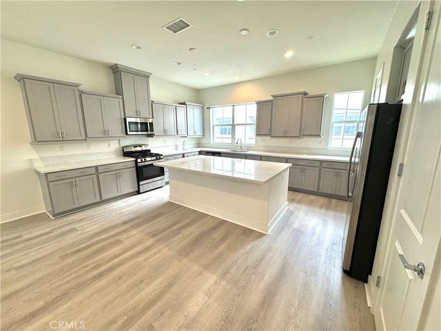 15936 Ellington Way, Chino Hills, CA 91709