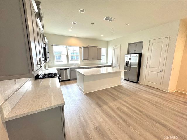 15936 Ellington Way, Chino Hills, CA 91709