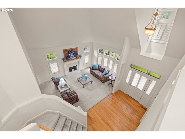 14591 PFEIFER Way, Lake Oswego, OR 97035