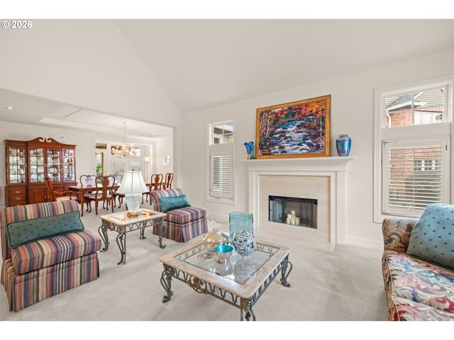 14591 PFEIFER Way, Lake Oswego, OR 97035