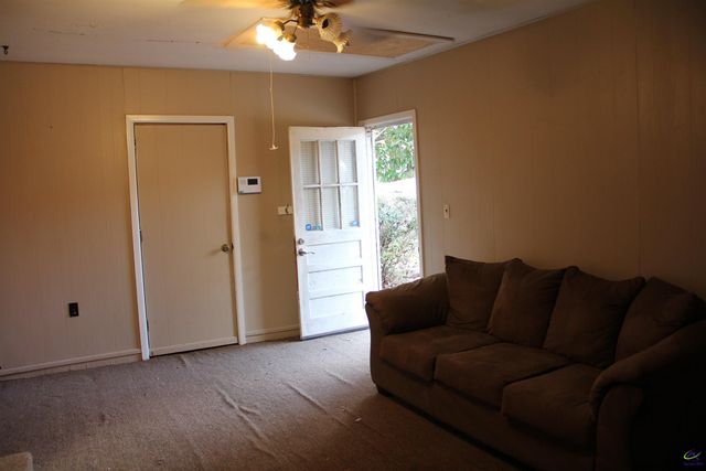 3038 Debra Ann Drive, Macon, GA 31216