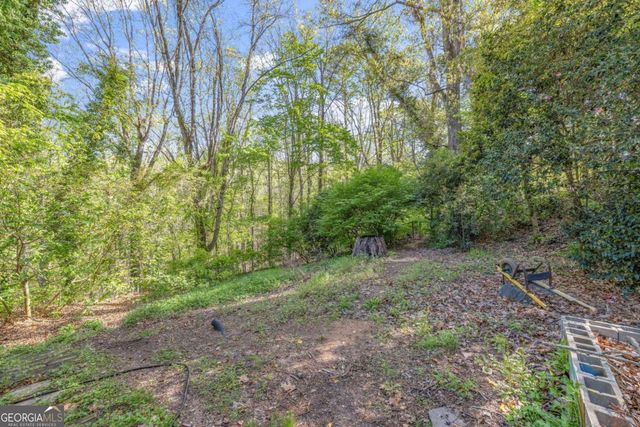 2140 Pine Tree Circle, Gainesville, GA 30501