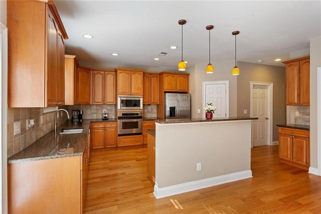 3050 Montclair Circle SE, Smyrna, GA 30080