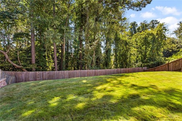 3050 Montclair Circle SE, Smyrna, GA 30080