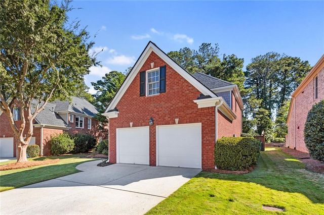 3050 Montclair Circle SE, Smyrna, GA 30080