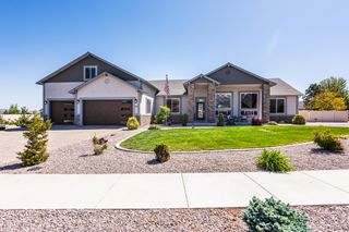 1023 Sun Crest Court, Gardnerville, NV 89460