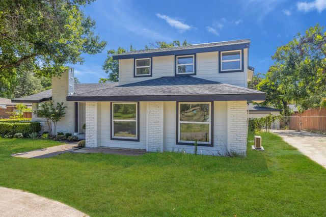 1820 Cedar Crest Boulevard, Dallas, TX 75203