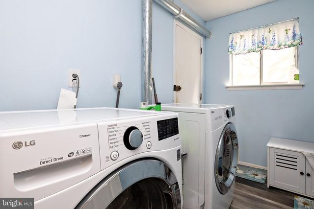 6 ECLIPSE AVE, Sewell, NJ 08080