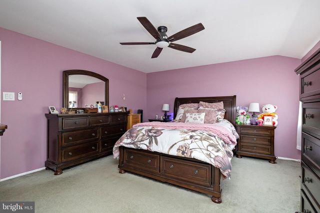 6 ECLIPSE AVE, Sewell, NJ 08080