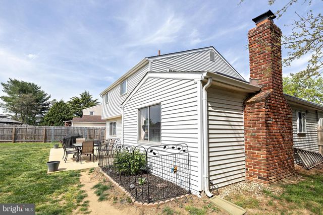 6 ECLIPSE AVE, Sewell, NJ 08080