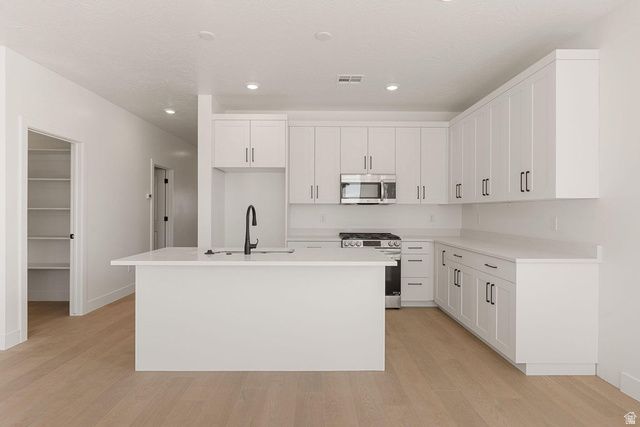 2562 S 3870 W, Hurricane, UT 84737