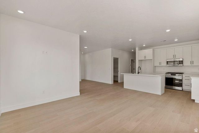 2562 S 3870 W, Hurricane, UT 84737