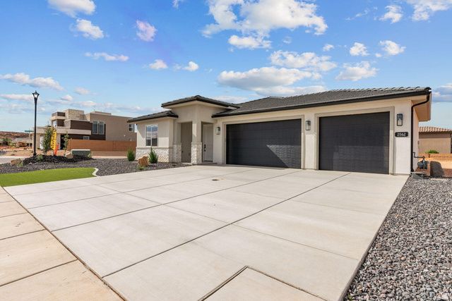 2562 S 3870 W, Hurricane, UT 84737